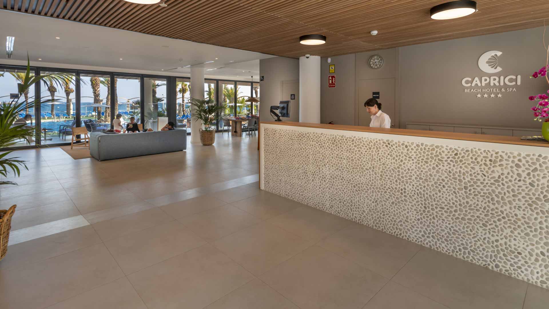 Arbeiten sie mit uns zusammen caprici beach hotel spa